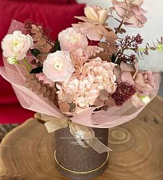 Букет в коробке "Шоко Леди"